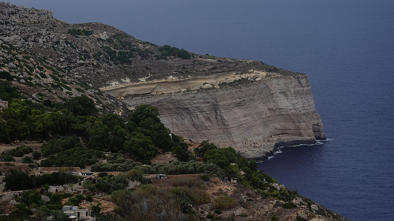 Malta 2027
